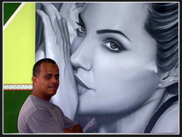 Angelina aerografia quadro na parede (dou aulas) - Airbrush Murales