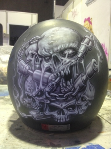 Airbrush Asylum: Harley helmet completed @ Advanced Airbrush, Sydney. - Kustom Airbrush