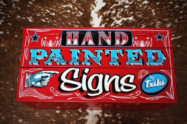 Lettering box