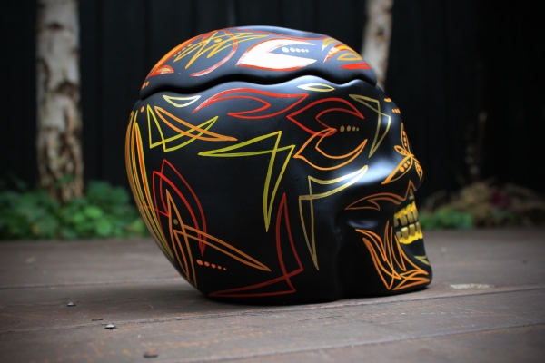 Pinstriping Skull - Cheekyairbrushing com au