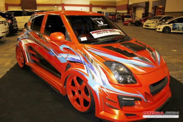 Modifikasi Suzuki Swift Sang King Extreme City Car Modifikasi Street Racing Airbrush Ala Club Option Just Airbrush