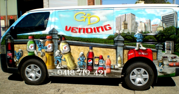Vending van for "Schweppes" Soda drinks - Themed with Smurfs - AUTO ART