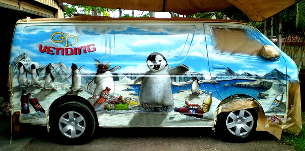Another Vending Van for "Schweppes" - Happy Feet Theme - AUTO ART