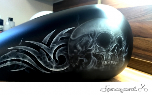Airbrush Skull on Harley Tank