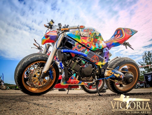 Victoria Airbrush Art