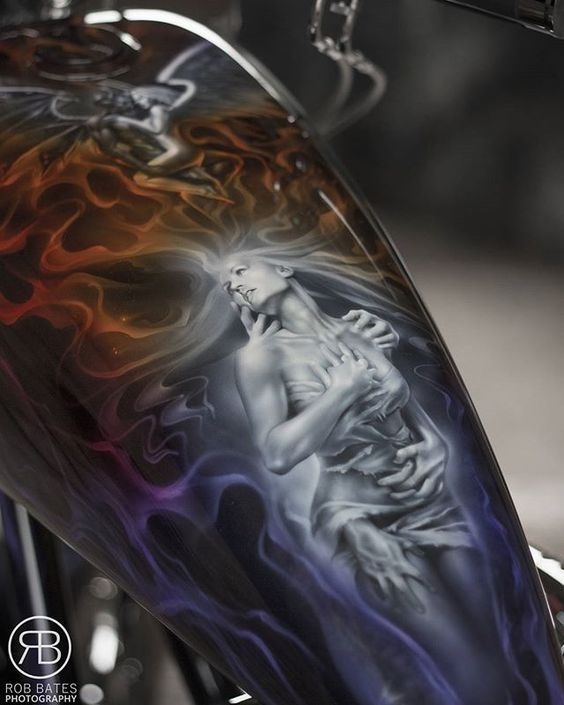 Beautiful Airbrush art on tank