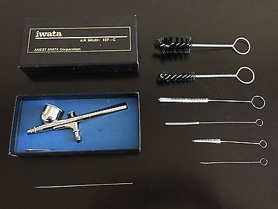 $20 #iwata Air Brush - Model HP-C - Gravity Feed Cup - w/ cleaning brushes
