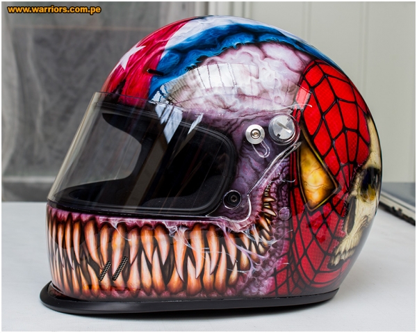 paint airbrush - custom helmet
