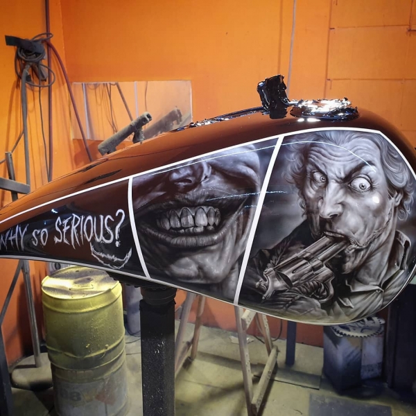 Airbrush on Tank - By Stan ( @stanleypol ) - Kustom Airbrush