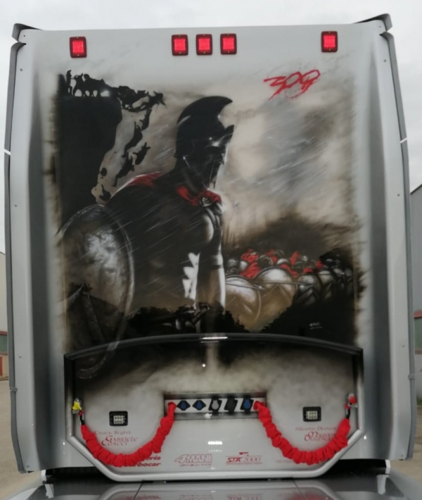 The #Spartan - Scania Truck Detail - by #ArteKaos #Airbrush - ArteKaos Airbrush