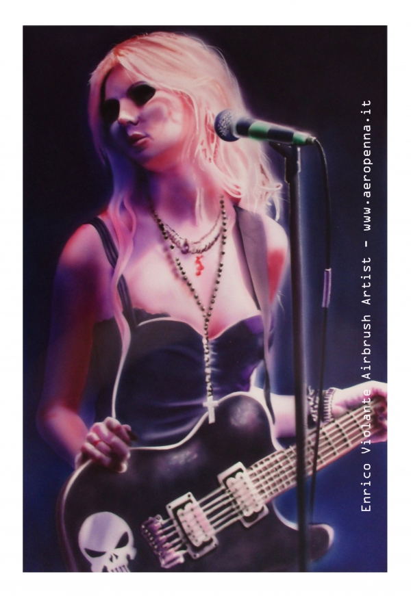 taylor momsen, airbrush ink on cardboard