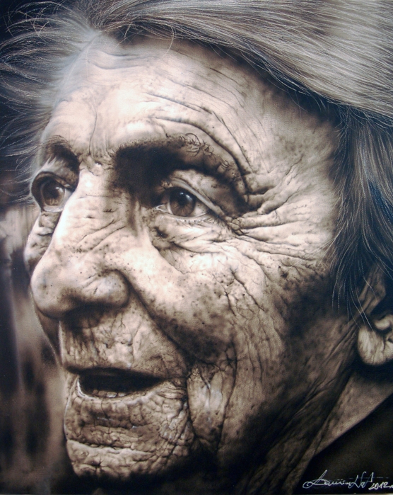 Old woman - airbrush on canvas 