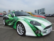 Airbrush on Aston Martin Sportlich elegantes Design - Airbrush Artwoks