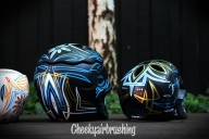 Pinstriping skulls - Cheekyairbrushing com au