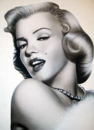 Marilyng - Cheekyairbrushing com au