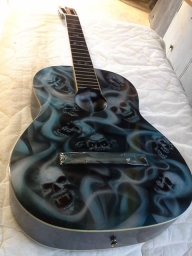Julia Tapp - Kustom Airbrush