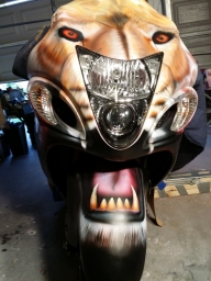 Suzuki Hayabusa with Lion Head and flaming mane for former NFL Houston Texans Charles Spencer - My Designs