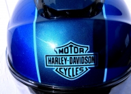 base gris métal-candy bleu
Harley davidson - helmets