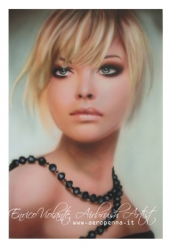 airbrush portrait on cardboard - Airbrush Artwoks