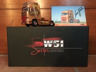 It was a nice surprise to see one of my works, become a collectible model! #VOLVO FH4 Globetrotter XL 4x2 #ZEUS Coacci - #showtruck /1:50 - ArteKaos Airbrush