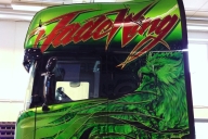 Truck by Airbrush Studio Sthlm - Aerografia su Gomme