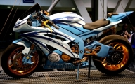 Yamaha r6 custom paint and wheels airbrush design car modification - Kustom Airbrush