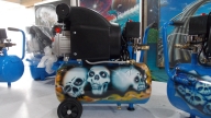 compresor realizado con la técnica de la aerografia por nixa arte y aerografia,www.facebook.com/pages/nixa-arte-y-aerografia/222640651124798?ref=hl - Airbrush Artwoks